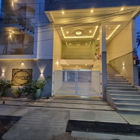Plutus Residency Hotel ออโรวิลล์ ภายนอก รูปภาพ